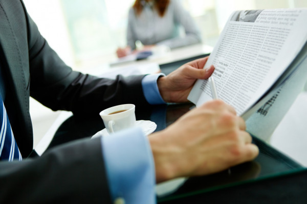 В Доме культуры брянского поселка Суземка открылась пасхальная выставка